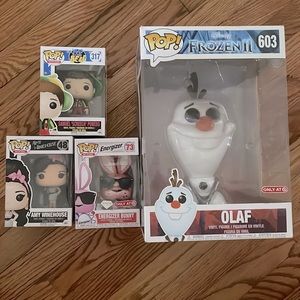 ***BUNDLE*** Energizer bunny, Amy winehouse, Olaf, and screech POPS!